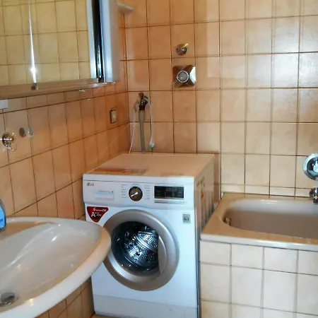 Fewo-sendelbach Apartman